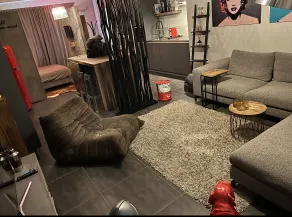 Loft-style apartment - Image 3