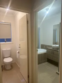 Large family home with huge living area - Image 3