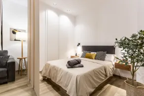 Authentic Luxury Suite Near the Sea - Image 2