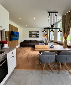 Mountain View Apartment - Image 2