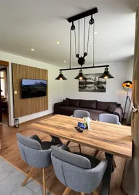 Mountain View Apartment - Image 3