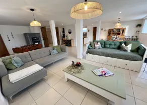 *L'abreuvoir de la Mer* Waterfront Villa - Image 3