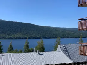 Lake view & sauna, central Åre – 3 bedrooms - Image 3