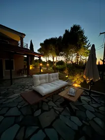 House in the Woods - Image 4