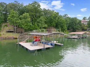 Waterfront Home with Boat Dock- Pintail Point - Image 1