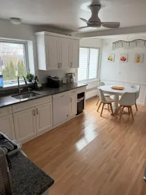 Beautiful Spacious 4BRM House! - Image 5