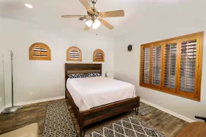 Private North-Valley Guest Suite - Image 2