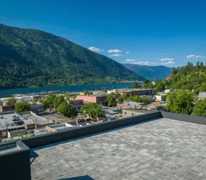 New condo in Nelson - Image 5