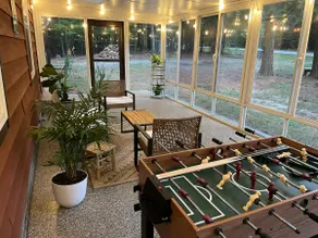 Gaston Getaway: Location, Lake, Fun & Firepit! - Image 5