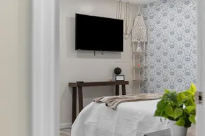 Location! | Walkable to Everything | BIG 1BR | W/D - Image 3