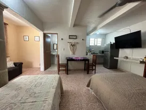 Centrical apartment #3 a few blocks from the beach - Image 2