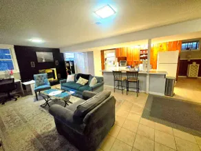 Style and Smiles- 2BR Near MGM & National Harbor - Image 3