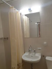 Mysigt hus nära gondolen i Bansko. - Image 5