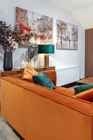 The Eden Loft: A Stylish Retreat - Image 5