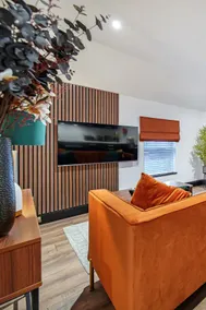 The Eden Loft: A Stylish Retreat - Image 3