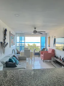 Perla Santa – Luxury Condo - Image 4
