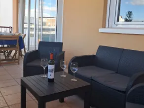 Apartment with sea view and air conditioning - Image 5