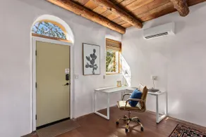 Willow Street Cottages, Studio 2 - Image 3