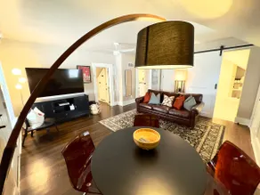 The Loft/5 MinTo Downtown| 2BR/1B/Fresh Coffee - Image 2