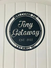Tiny Getaway - Image 4
