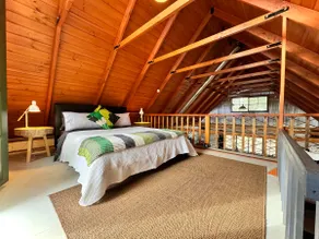Spacious and Relaxing | The Beehive - Image 4