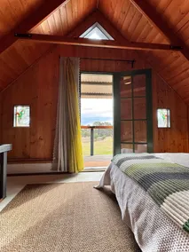 Spacious and Relaxing | The Beehive - Image 5