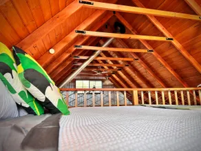 Spacious and Relaxing | The Beehive - Image 2