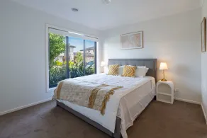 Cranbourne Entire house 4bedroom - Image 2