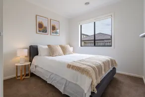 Cranbourne Entire house 4bedroom - Image 3