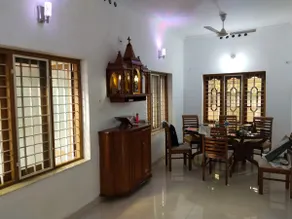 Full AC 4bhk townhouse, 10 mins from airport - Image 5
