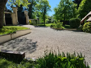 Villa du Moulin on the banks of the Seine, 1 hour and 50 minutes from Paris - Image 3