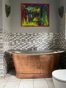 Quirky house - Image 2