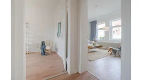 Bremerhaven, modern & cozy. - Image 3
