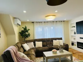 Wonderful House on the 2nd floor. - Image 4