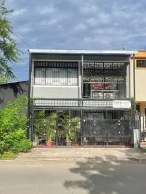 Modern apartment near the airport - Image 2