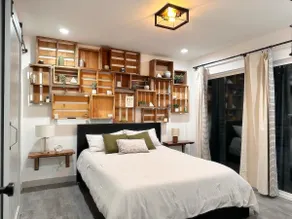 Little Luxe near downtown Beaverton - Image 2