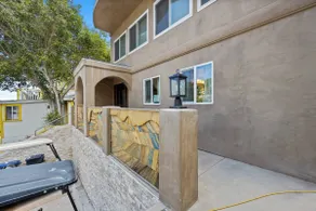 Fully Remodeled 1BD/1BA+Golf Cart+AC! - Image 2