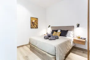 Modern Designer Loft Suite - Image 4