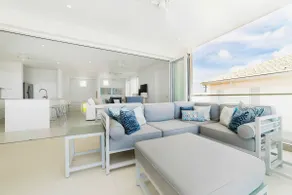 Luxury Villa St James,  4 bed 4 bath , Private Pool, fantastic sea views - Image 5
