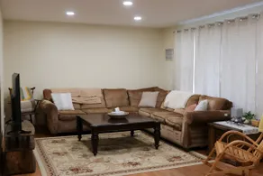 Horizon View Home - Entire 2 Bedroom House - Image 4