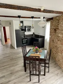 Pont Saint Roch: Bright home with garage - Image 5