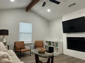 Spacious home - Image 5