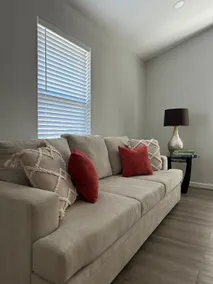 Spacious home - Image 3