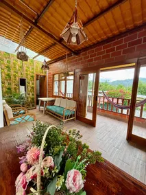 Central house in Mindo | Whirlpool - Image 3