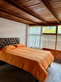 Central house in Mindo | Whirlpool - Image 5