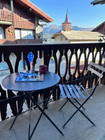 Renovated Apartment · Direct Access to Slopes · Mountain Corner · Ideal for Families - Image 4