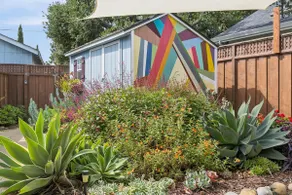 Garden Sanctuary • Fire Pit • Kitchen & Privacy - Image 2
