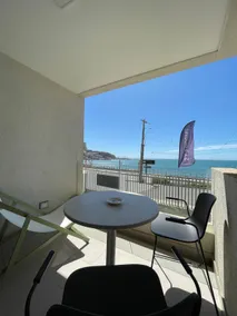 First line beachfront, with parking - Image 5