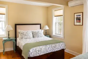 Sara's Suite ~ Apt. 1 - Image 5