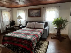 Cozy Cottage - Image 2